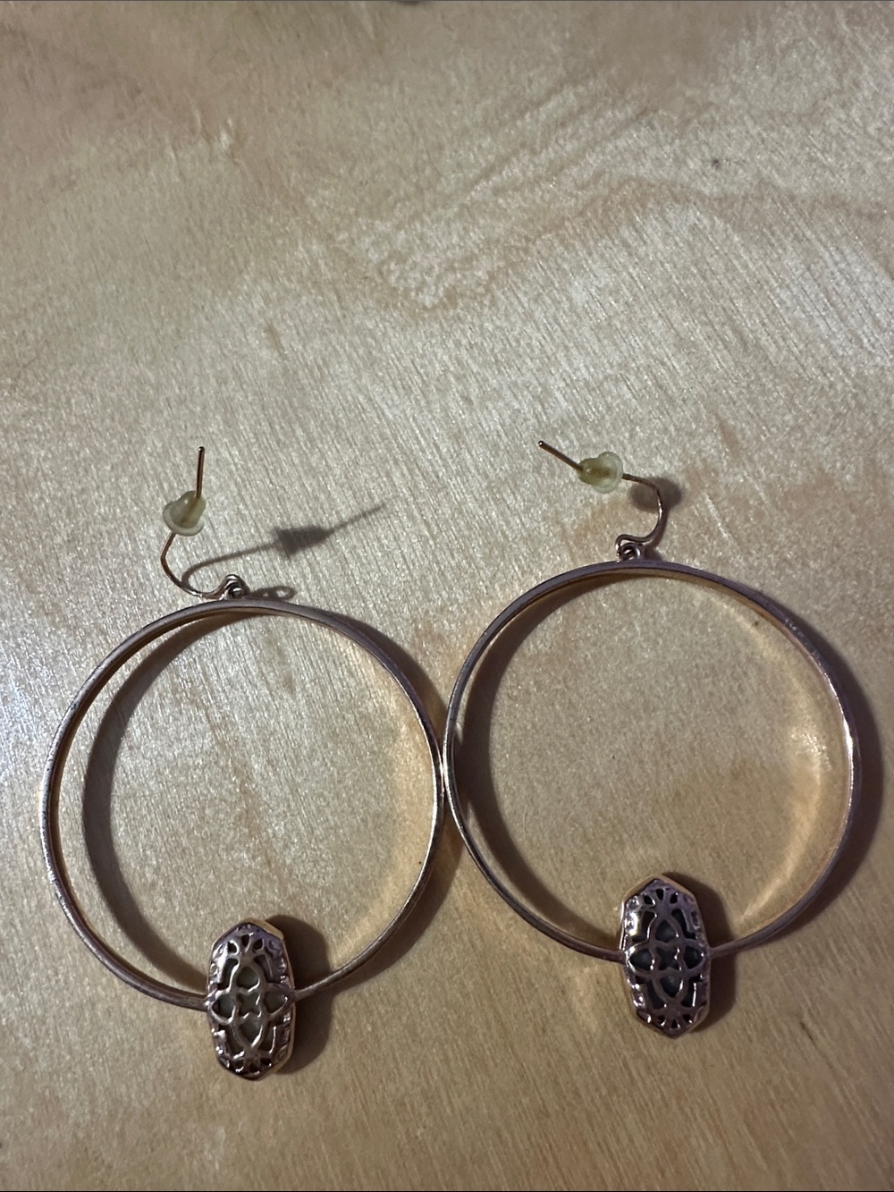 Bundled Kendra Scott earrings - Picture 5 of 5